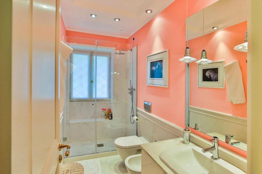 Villa Luxury At Mont Boron, Swimming Pool Overviewing The Bay *