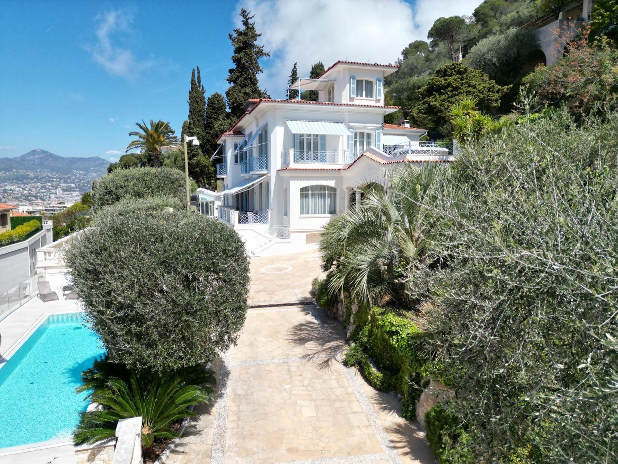 Luxury At Mont Boron, Swimming Pool Overviewing The Bay Nizza